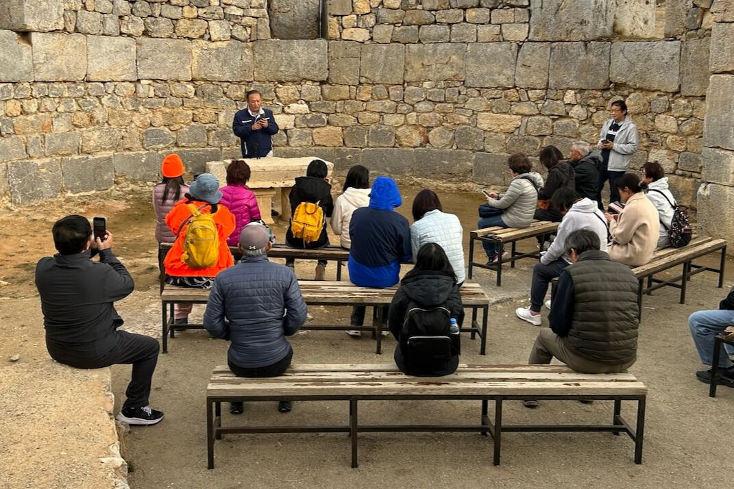 重返亞細亞，修復七燈台